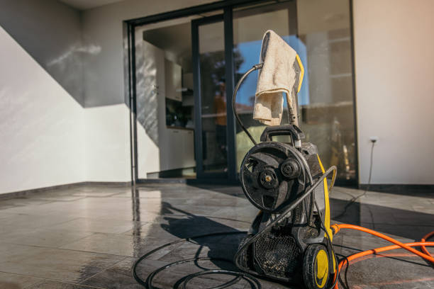 Best Pool Deck Cleaning  in Folsom, CA